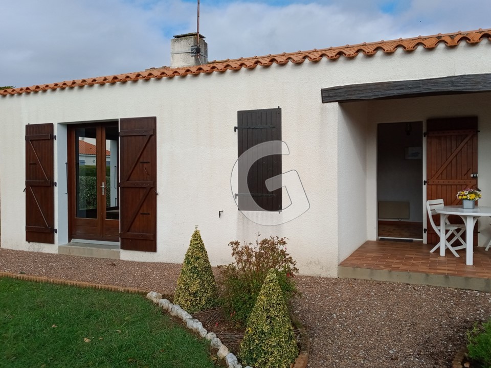 Maison de vacances pour 6 personnes à 900m de la plage à Saint Vincent sur Jard